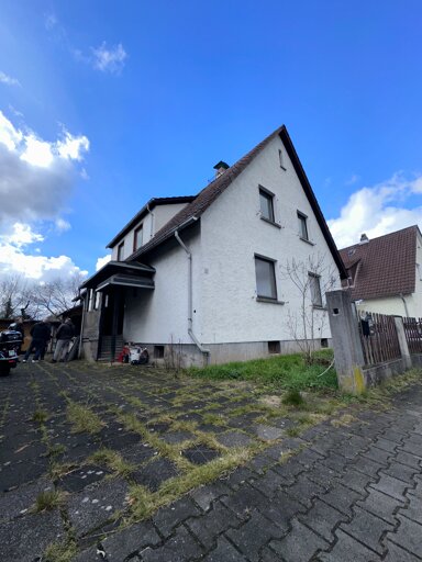 Mehrfamilienhaus zum Kauf 750.000 € 7 Zimmer 191 m² 1.041 m² Grundstück frei ab sofort Weiskirchen Rodgau 63110