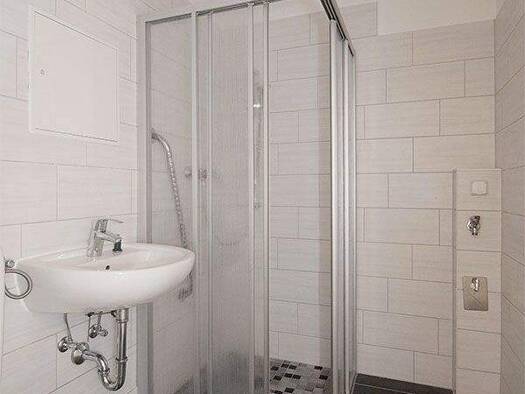 Wohnung zur Miete 419 € 3 Zimmer 57,4 m² 1. Geschoss frei ab 01.02.2026 Voßstraße 5 Innenstadt Halle (Saale) 06110