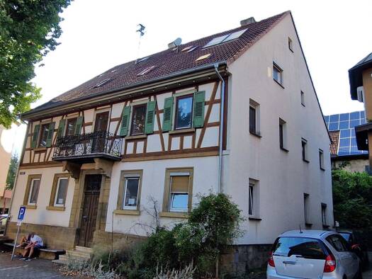 Mehrfamilienhaus zum Kauf provisionsfrei 285.000 € 12 Zimmer 294 m² 667 m² Grundstück frei ab 01.10.2026 Kirchstraße 1 Schwaigern Schwaigern 74193