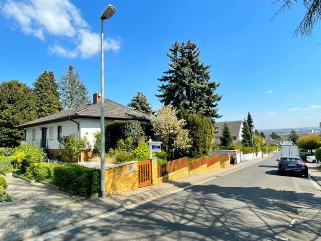 Einfamilienhaus zum Kauf 895.000 € 4 Zimmer 112 m² 607 m² Grundstück Hofheim Hofheim am Taunus 65719