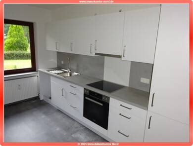 Wohnung zur Miete 1.120 € 3 Zimmer 97,8 m² Grande 22946