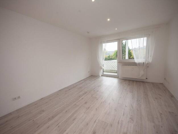 Wohnung zur Miete 588 € 2 Zimmer 49 m² 1. Geschoss Langewiesen 98603