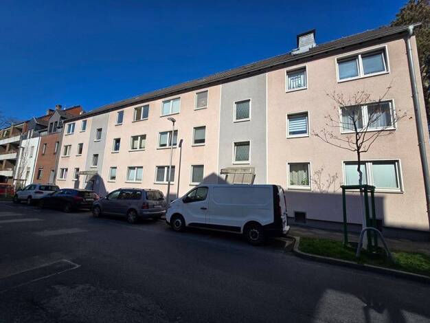 Wohnung zur Miete 659 € 3 Zimmer 49,2 m² 2. Geschoss frei ab 13.10.2026 Paulsmühlenstraße 65 Benrath Stadtbezirk 9 40597