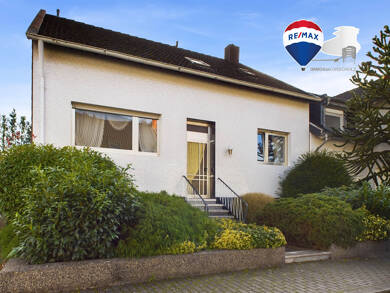Doppelhaushälfte zum Kauf 229.000 € 6 Zimmer 150 m² 1.075 m² Grundstück Saarwellingen Saarwellingen 66793