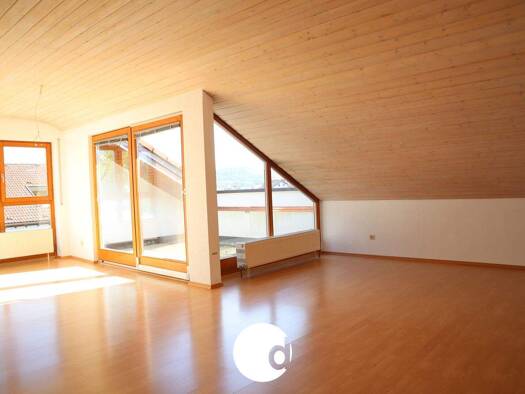 Wohnung zur Miete 790 € 2 Zimmer 71,4 m² 3. Geschoss frei ab sofort Beilstein 71717