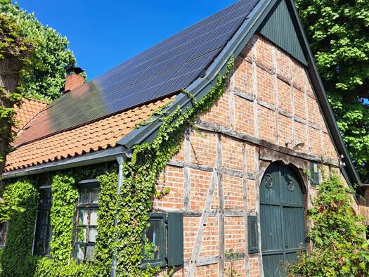Haus zum Kauf 600.000 € 7 Zimmer 200 m² 3.500 m² Grundstück Achmer Bramsche 49565