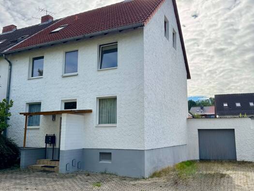 Reihenendhaus zum Kauf 199.000 € 9 Zimmer 155 m² 426 m² Grundstück Wohltberg Wolfsburg 38440