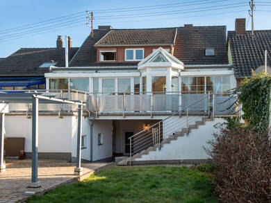 Mehrfamilienhaus zum Kauf 360.000 € 12 Zimmer 290 m² 776 m² Grundstück Schwalbach Schwalbach 66773
