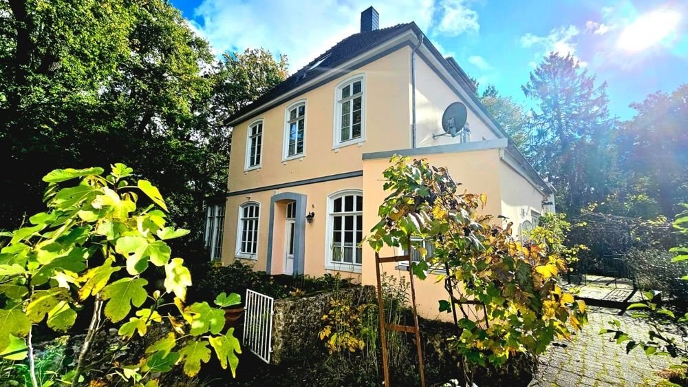 Villa zum Kauf 1.790.000 € 9 Zimmer 257 m²<br/>Wohnfläche 2.792 m²<br/>Grundstück Oberneuland Bremen / Oberneuland 28355