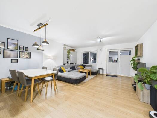 Wohnung zum Kauf 359.000 € 3 Zimmer 96,8 m² Petersberg 36100