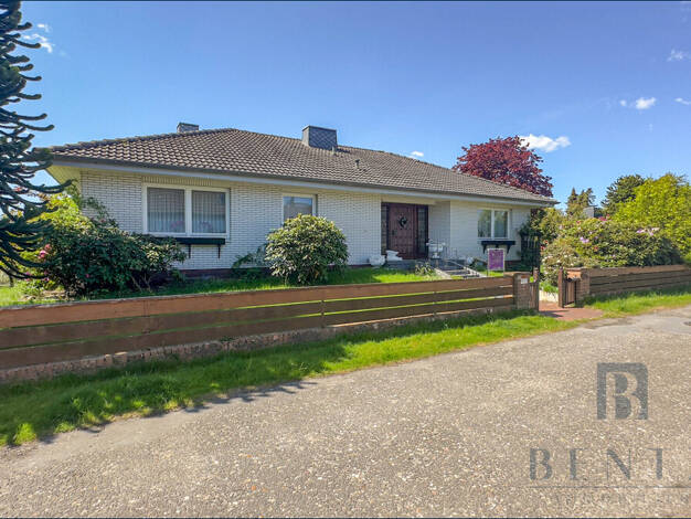 Bungalow zum Kauf 299.000 € 5 Zimmer 135 m² 755 m² Grundstück Sievern Geestland 27607
