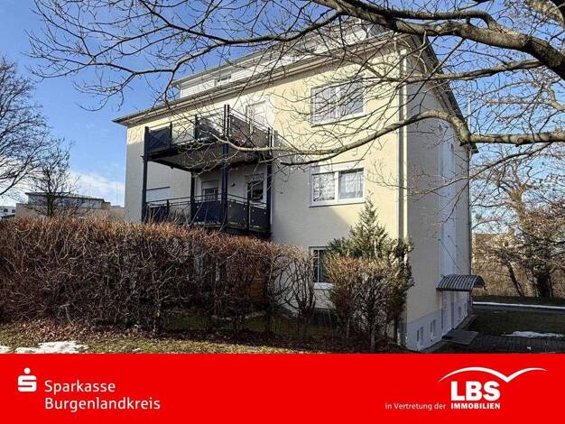 Wohnung zum Kauf 99.000 € 2 Zimmer 61,3 m² Naumburg 06618