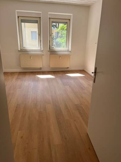 Wohnung zur Miete 650 € 3 Zimmer 62 m² Geschoss 1/4 frei ab sofort Hummelstein Nürnberg 90459