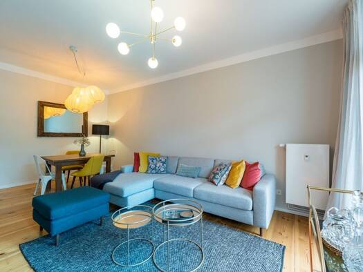 Wohnung zur Miete 800 € 2 Zimmer 65 m² Geschoss EG/1 frei ab sofort Mitte Berlin 10435