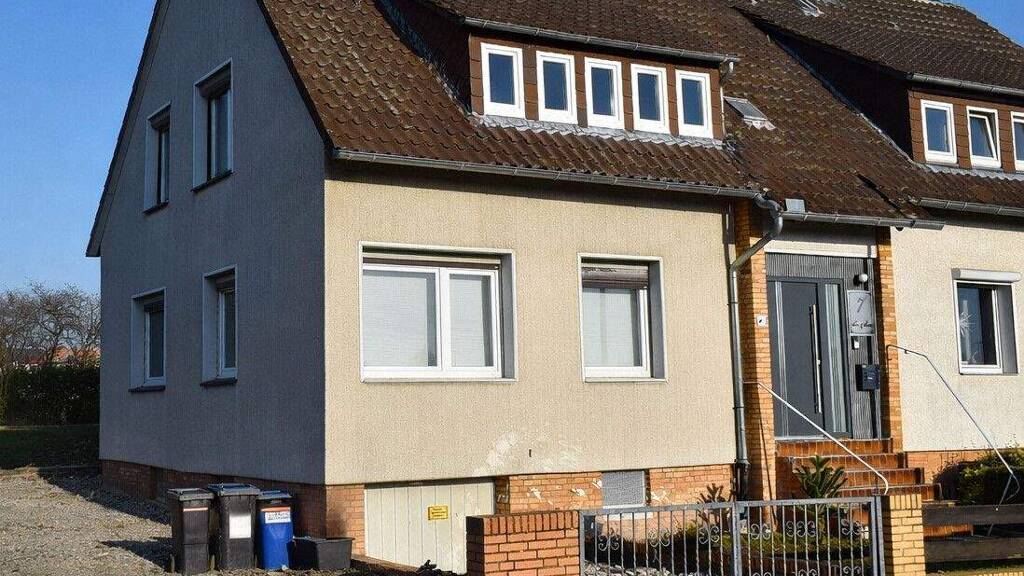 Doppelhaushälfte zum Kauf 599.000 € 6 Zimmer 161 m² 322 m² Grundstück Gleidingen Laatzen 30880