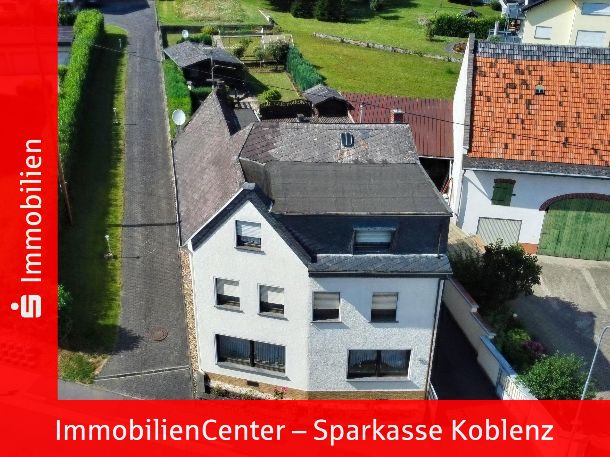 Einfamilienhaus zum Kauf 389.000 € 11 Zimmer 221 m²<br/>Wohnfläche 623 m²<br/>Grundstück ab sofort<br/>Verfügbarkeit Rübenach 2 Koblenz 56072