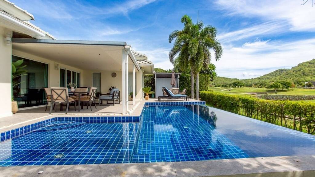 Villa zum Kauf provisionsfrei 391.556 € 4 Zimmer 217 m² 478 m² Grundstück Prachuap Khiri Khan