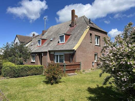 Haus zum Kauf 530.000 € 9 Zimmer 239 m² 2.610 m² Grundstück frei ab sofort Burg auf Fehmarn Fehmarn 23769