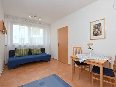 Wohnung zur Miete Wohnen auf Zeit 1.190 € 2 Zimmer 40 m² frei ab sofort Münster Stuttgart 70376