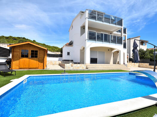 Villa zum Kauf 660.000 € 9 Zimmer 180 m² 360 m² Grundstück Tribunj 22211