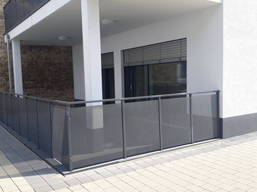 Terrassenwohnung zur Miete 1.150 € 3 Zimmer 85,7 m² Geschoss EG/1 frei ab 01.01.2026 Grafenrheinfeld 97506