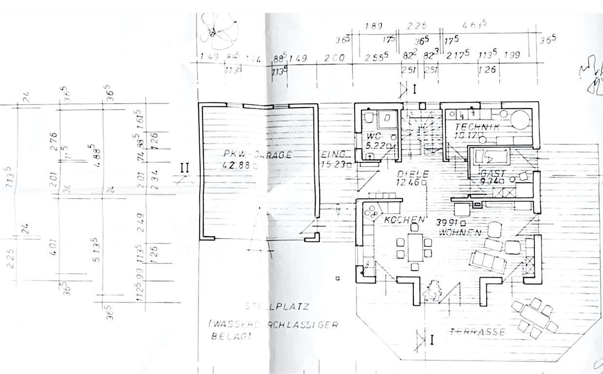 Einfamilienhaus zum Kauf 690.000 € 5 Zimmer 153 m²<br/>Wohnfläche 553 m²<br/>Grundstück ab sofort<br/>Verfügbarkeit Hunderdorf Hunderdorf b Bogen, Niederbay 94336