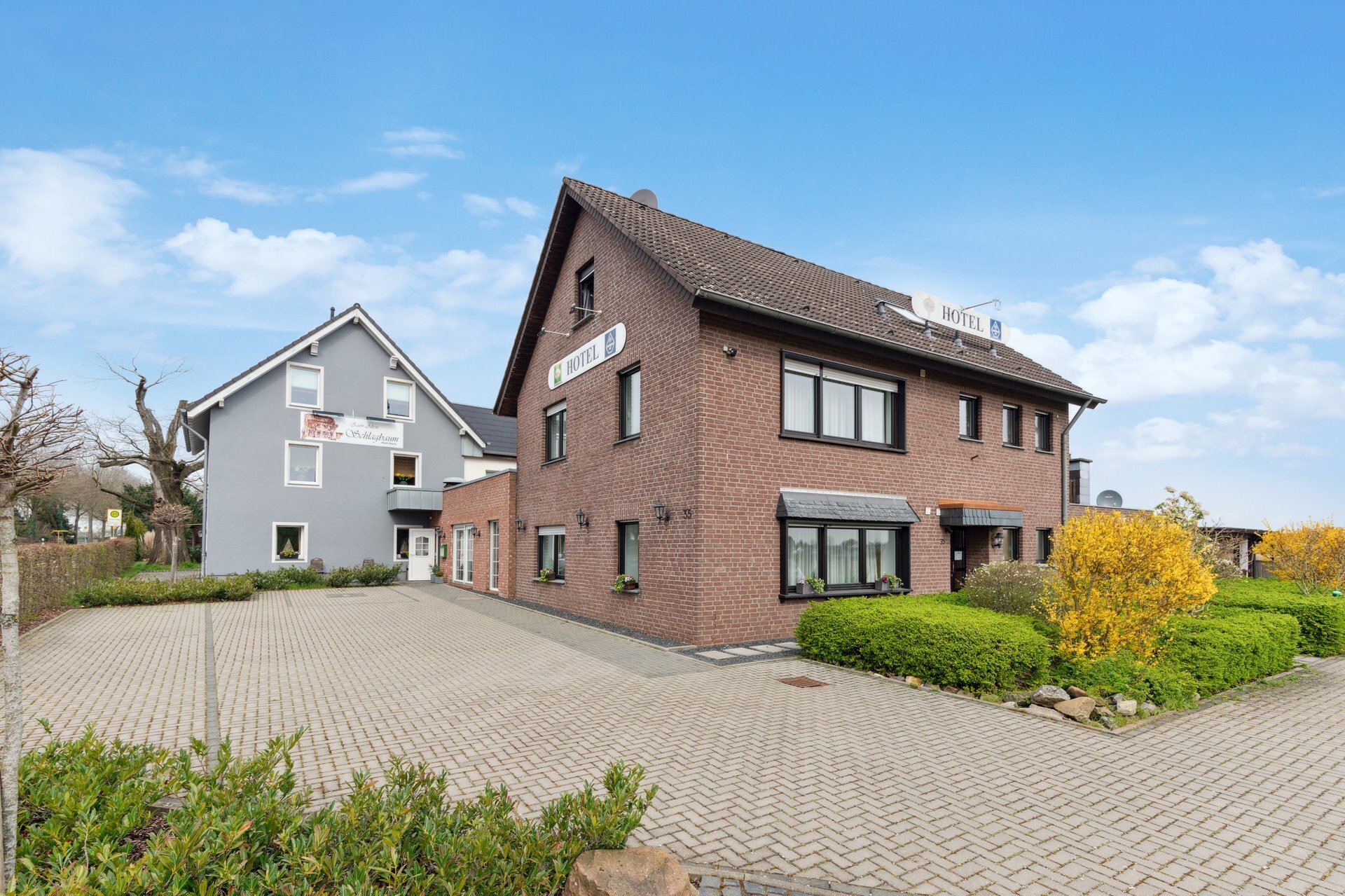 Hotel zum Kauf 1.050.000 € 140 m²<br/>Gastrofläche 5.022 m²<br/>Grundstück Moorshoven Wegberg 41844