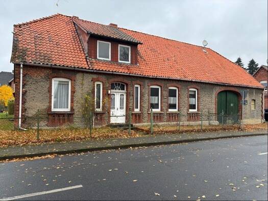Mehrfamilienhaus zum Kauf 110.000 € 7 Zimmer 142,5 m² 902 m² Grundstück Oetzen Uelzen 29525