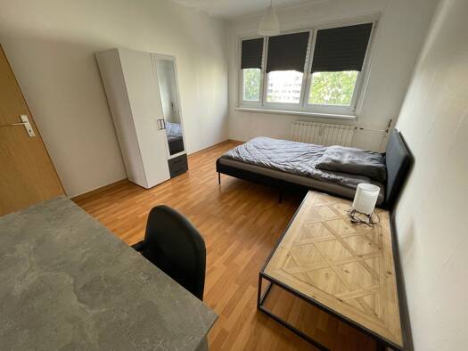 Wohnung zur Miete 1.700 € 3 Zimmer 70 m² Geschoss 6/6 frei ab sofort Friedrichsfelde Lichtenberg 10315