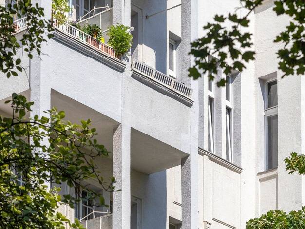 Wohnung zum Kauf 309.000 € 2 Zimmer 66,8 m² 2. Geschoss Ilsenburger Straße 35 Charlottenburg Berlin 10589