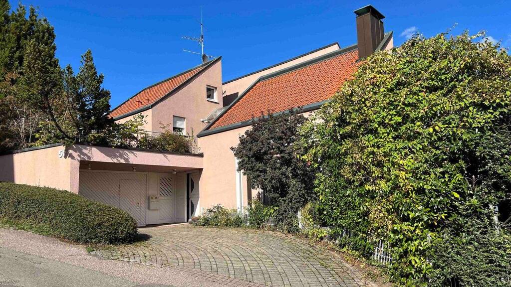 Einfamilienhaus zum Kauf 7 Zimmer 308 m² 1.225 m² Grundstück Liebersbronn Esslingen 73732