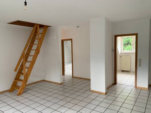 Wohnung zur Miete 760 € 4 Zimmer 96 m² Geschoss 2/2 frei ab sofort Lambrecht 67466