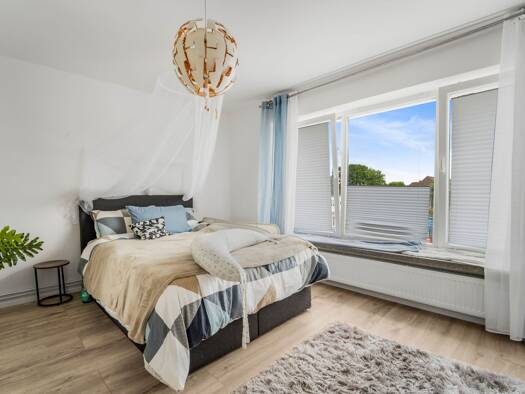 Wohnung zum Kauf 180.000 € 3 Zimmer 85 m² 2. Geschoss Wahlstedt 23812