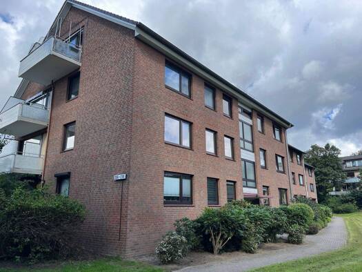 Studio zur Miete 438 € 1 Zimmer 38 m² 2. Geschoss Tegelweg 206 Farmsen-Berne Hamburg 22159