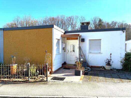 Reihenendhaus zum Kauf 318.000 € 5 Zimmer 114,2 m² 364 m² Grundstück frei ab sofort Kubinstraße 10 Haidenhof-Nord Passau 94036