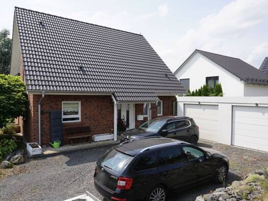 Einfamilienhaus zum Kauf 425.000 € 3 Zimmer 117 m² 707 m² Grundstück Ellenberg Guxhagen 34302