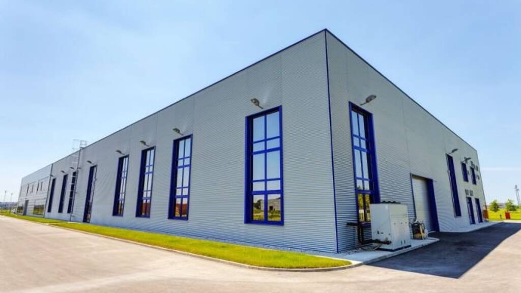 Lagerhalle zur Miete 10.000 m² Lagerfläche - Altstadt Mainz 55131