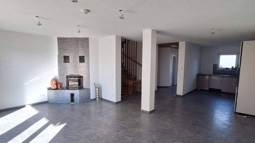 Haus zum Kauf 439.000 € 5,5 Zimmer 131 m² 163 m² Grundstück Gottmadingen 78244
