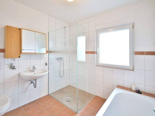 Einfamilienhaus zum Kauf 595.000 € 6 Zimmer 175 m² 220 m² Grundstück St Leon Sankt Leon-Rot 68789