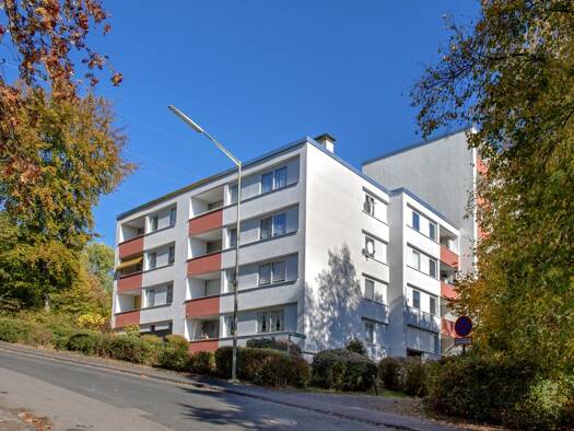 Wohnung zur Miete 619 € 3 Zimmer 80 m² 4. Geschoss frei ab 25.09.2025 Kattowitzer Straße 10 Kreuztal 57223