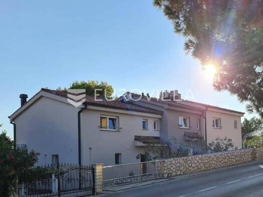Haus zum Kauf 520.000 € 3 Zimmer 92 m² Barbat na Rabu Rab