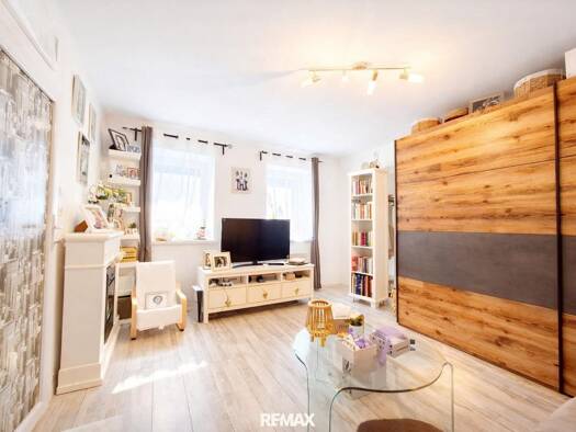 Einfamilienhaus zum Kauf 85.000 € 2 Zimmer 44 m² 139 m² Grundstück frei ab sofort Schattendorf 7022