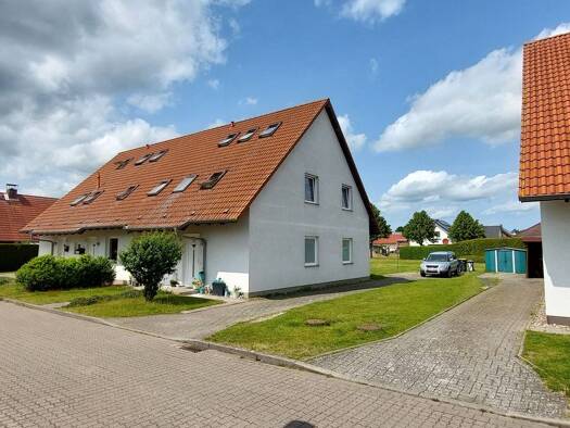 Mehrfamilienhaus zum Kauf als Kapitalanlage geeignet 449.000 € 310,6 m² 1.000 m² Grundstück Gnoien 17179