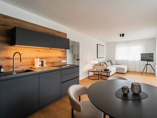 Wohnung zum Kauf - Erstbezug provisionsfrei 965.000 € 3 Zimmer 124,9 m² 2. Geschoss frei ab sofort Feldwies Übersee 83236