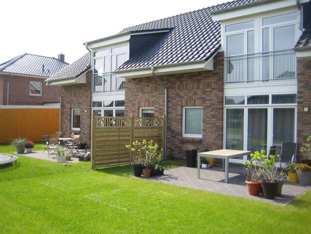 Doppelhaushälfte zur Miete 1.500 € 4 Zimmer 143 m² 375 m² Grundstück frei ab 01.08.2025 Heide Heide 25746
