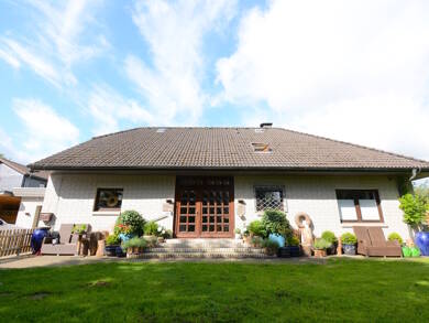 Einfamilienhaus zum Kauf 359.000 € 7 Zimmer 150 m² 1.154 m² Grundstück Schalkholz 25782