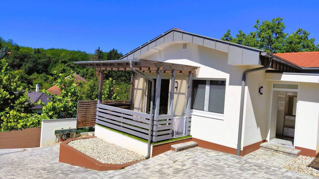 Reihenendhaus zum Kauf - Erstbezug provisionsfrei 255.000 € 4 Zimmer 75 m² 174 m² Grundstück frei ab sofort Hévíz 8380