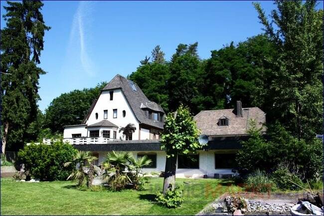 Villa zum Kauf 1.570.000 € 15 Zimmer 520 m²<br/>Wohnfläche 4.500 m²<br/>Grundstück Bröl Hennef (Sieg) 53773