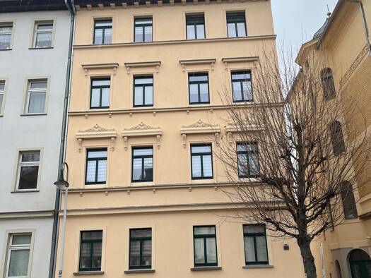 Mehrfamilienhaus zum Kauf als Kapitalanlage geeignet 430.000 € 294 m² 204 m² Grundstück Altenburg Altenburg 04600
