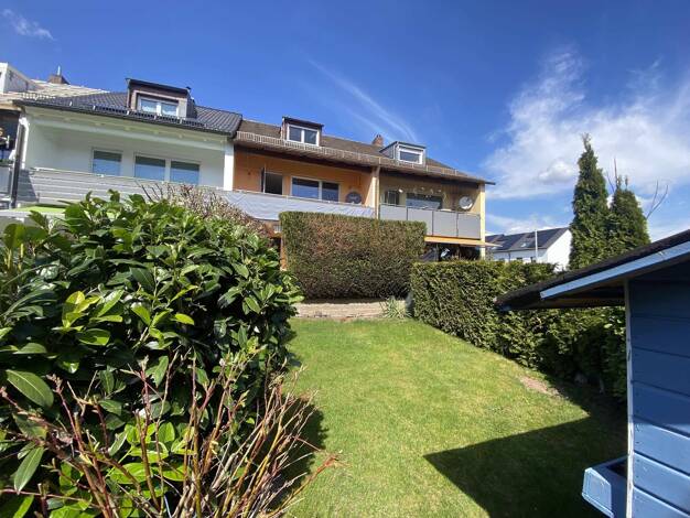 Reihenmittelhaus zum Kauf 375.000 € 5 Zimmer 120 m² 179 m² Grundstück Stein 90547